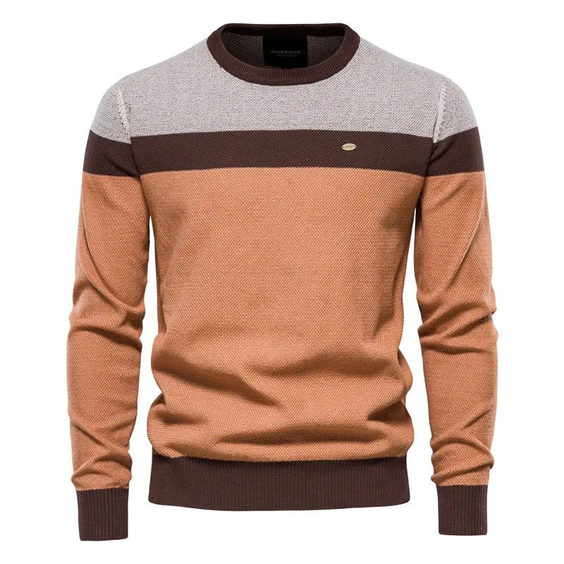 Jersey de punto bicolor marrón y teja, cuello redondo, manga larga