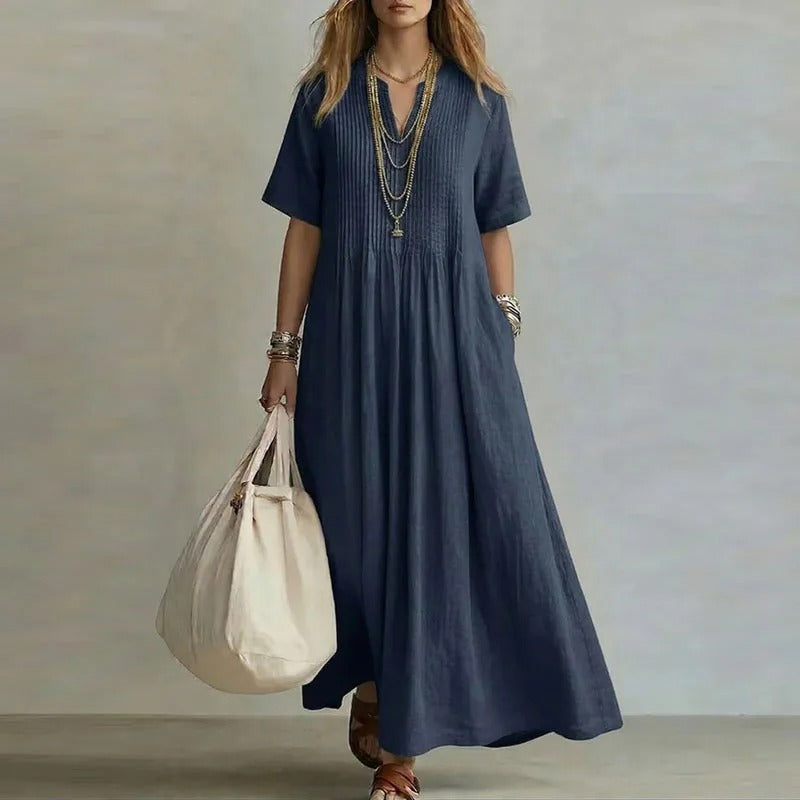 Vestido largo azul marino de manga corta con fruncido y caída amplia
